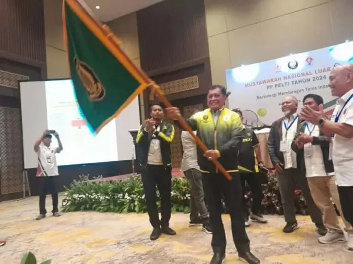 Nurdin Halid Terpilih Aklamasi  Pimpin  PP Pelti