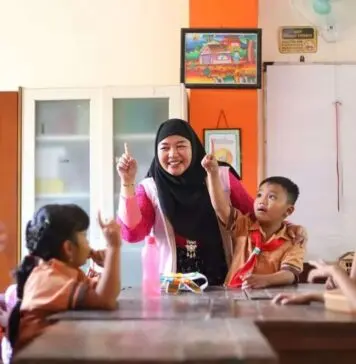 Hari Anak Nasional, Srikandi PLN Luncurkan Program Pengembangan Pendidikan Sahabat Anak Hari Anak Nasional, Srikandi PLN Luncurkan Program Pengembangan Pendidikan Sahabat Anak