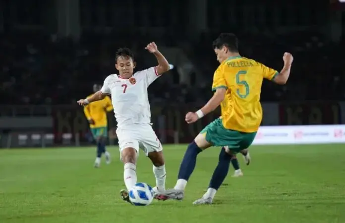 Piala AFF U-16 2024 : Meski Kalah dari Australia, Nova Arianto Tetap Bangga Perjuangan Timnas U-16 Piala AFF U-16 2024 : Meski Kalah dari Australia, Nova Arianto Tetap Bangga Perjuangan Timnas U-16