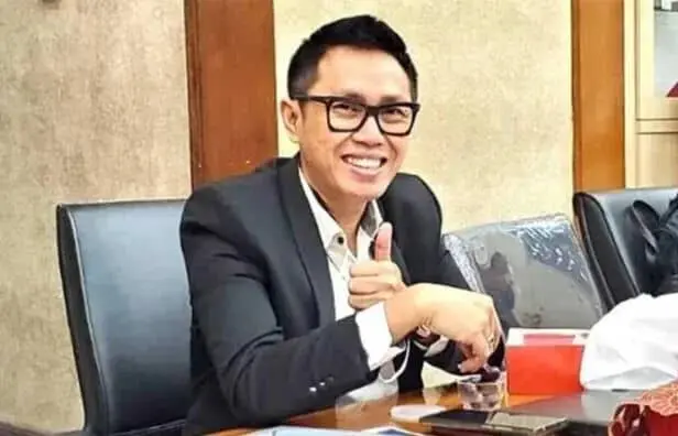 Politisi PAN Eko Patrio Sebut BUMN Dibawah Erick Thohir yang Terbaik Politisi PAN Eko Patrio Sebut BUMN Dibawah Erick Thohir yang Terbaik