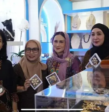 Raih Penjualan Tertinggi, Binaan UMKM PLN UID Jakarta Raya Paling Laris di Bazar Merdeka Kementerian BUMN