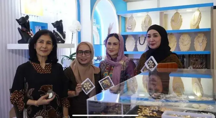 Raih Penjualan Tertinggi, Binaan UMKM PLN UID Jakarta Raya Paling Laris di Bazar Merdeka Kementerian BUMN Raih Penjualan Tertinggi, Binaan UMKM PLN UID Jakarta Raya Paling Laris di Bazar Merdeka Kementerian BUMN