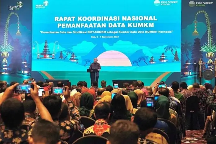 Data Tunggal KUMKM Jadi Kunci Perumusan Kebijakan Koperasi dan UMKM yang Akuntabel Data Tunggal KUMKM Jadi Kunci Perumusan Kebijakan Koperasi dan UMKM yang Akuntabel