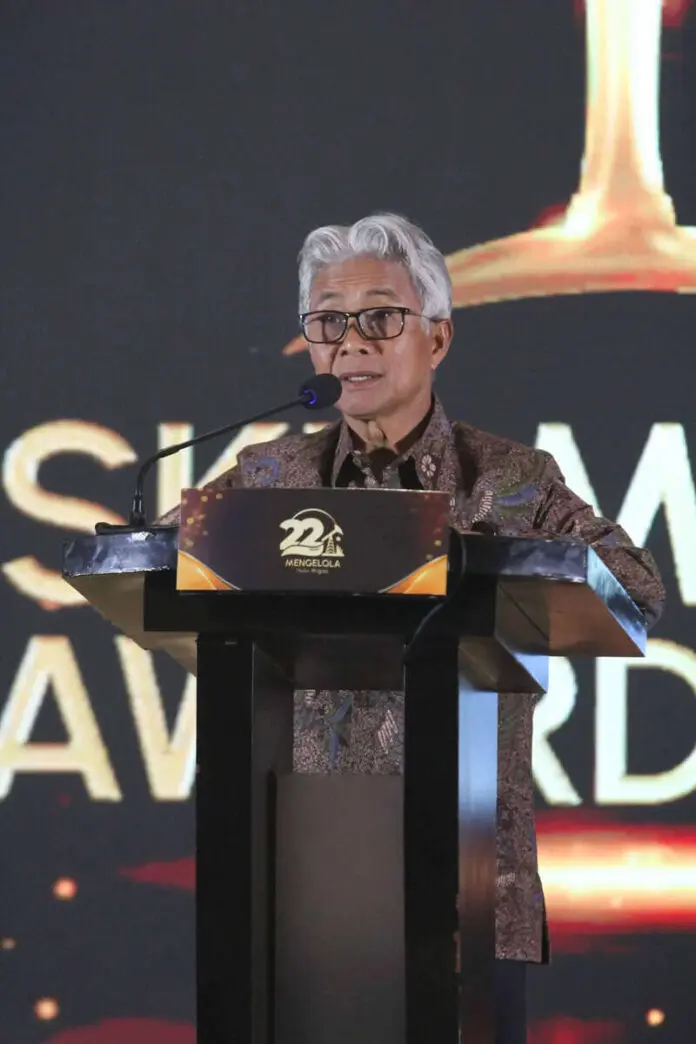PetroChina dan 2 KKKS Besar Raih Penghargaan Assurance and Consulting Excellence di SKK Migas Award 2024 PetroChina dan 2 KKKS Besar Raih Penghargaan Assurance and Consulting Excellence di SKK Migas Award 2024