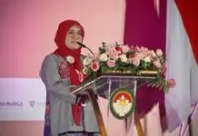 Sekjen DWP Pusat Ajak Masyarakat Selalu Gunakan Produk Lokal Buatan UMKM Sekjen DWP Pusat Ajak Masyarakat Selalu Gunakan Produk Lokal Buatan UMKM