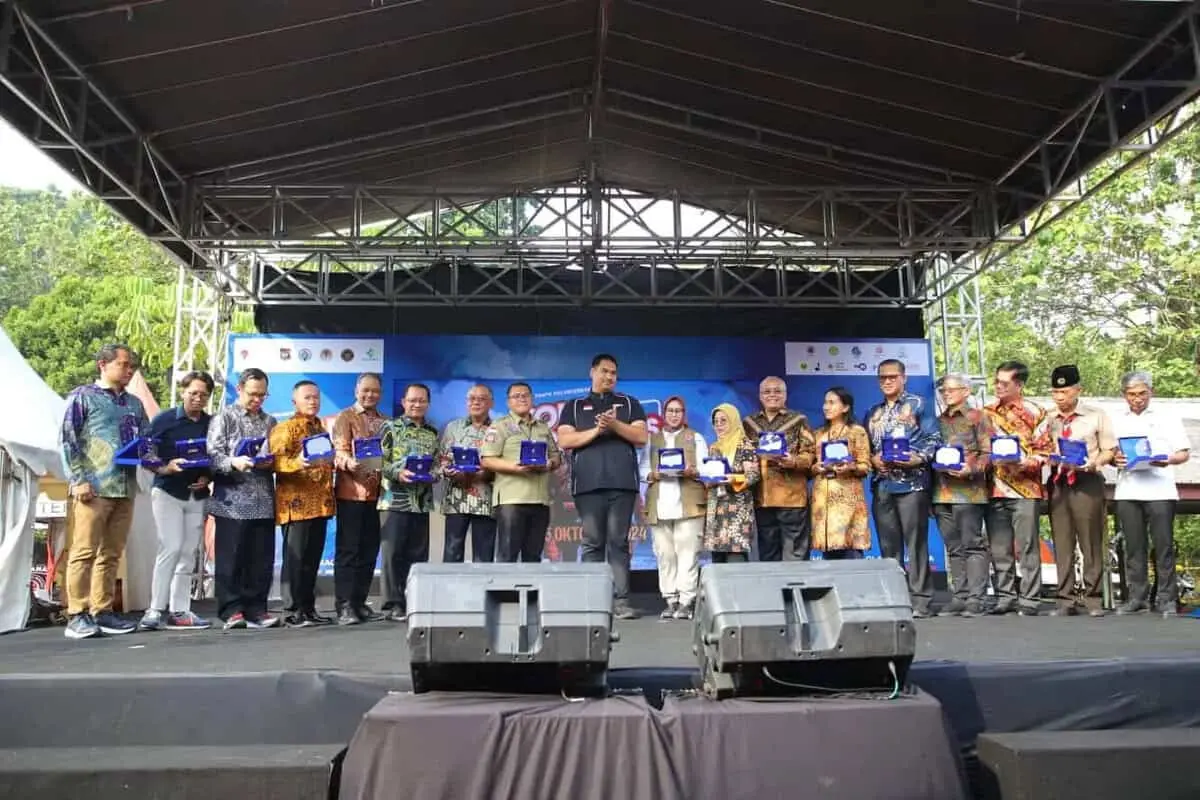 Menpora Hadiri Deklarasi 18 Kementerian/Lembaga  Forum Kolaborasi Pemuda untuk Pengurangan Risiko Bencana