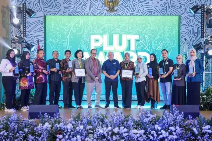 PLUT-KUMKM Diminta Fokus Kembangkan Komoditas Unggulan PLUT-KUMKM Diminta Fokus Kembangkan Komoditas Unggulan