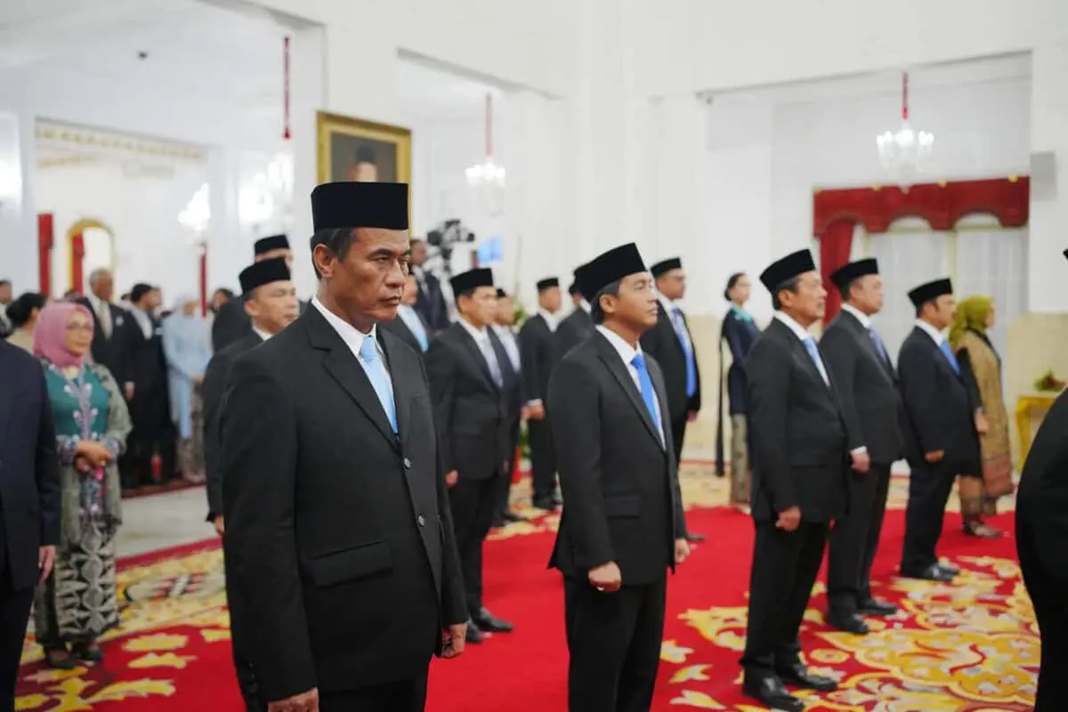Resmi Dilantik, Mentan Amran Siap Berjuang untuk Indonesia Daulat Pangan Resmi Dilantik, Mentan Amran Siap Berjuang untuk Indonesia Daulat Pangan