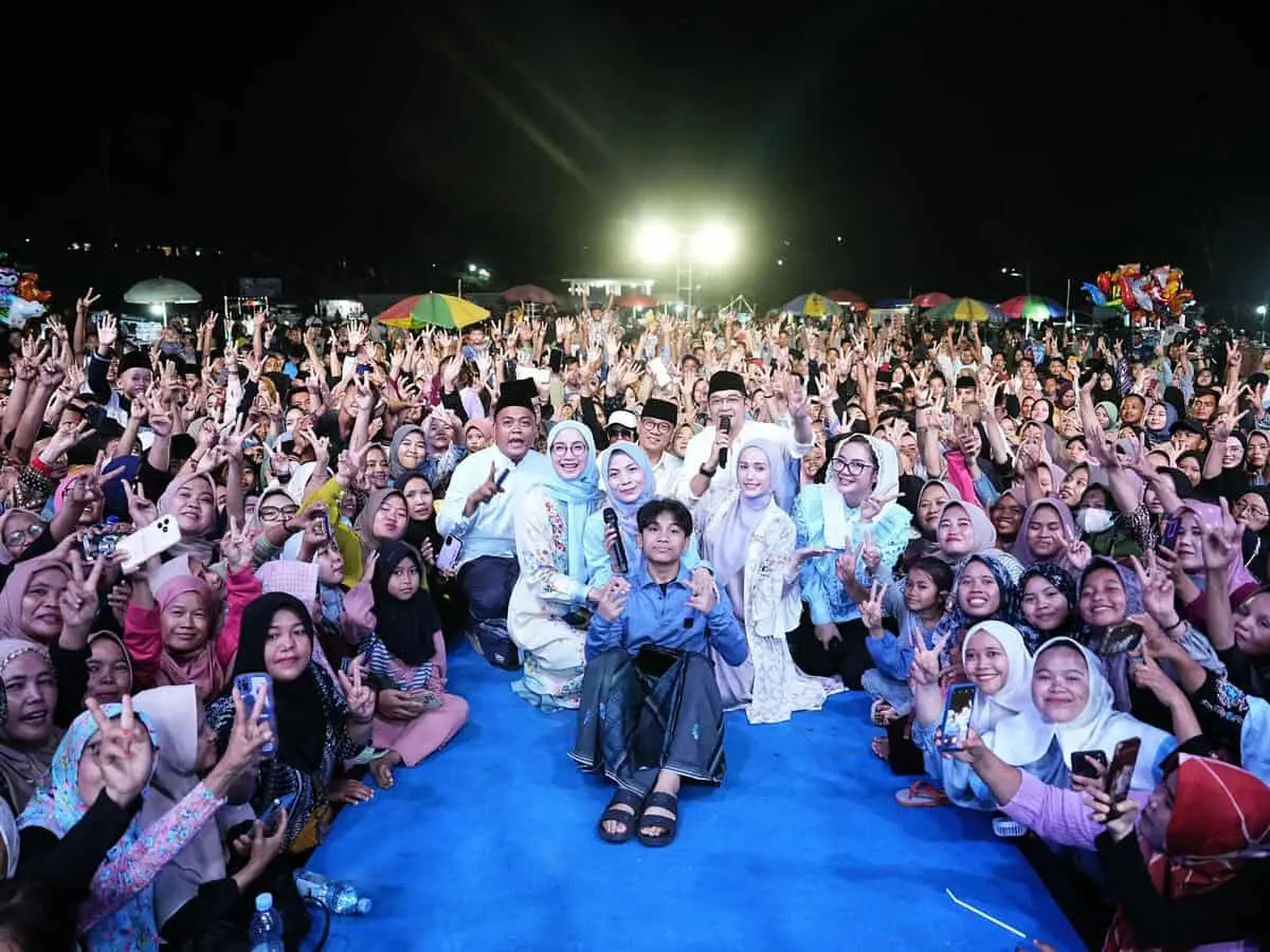 Peringati Hari Santri 2024, Ratu Zakiyah Bersholawat Bersama Ikatan Pemuda Jawilan Peringati Hari Santri 2024, Ratu Zakiyah Bersholawat Bersama Ikatan Pemuda Jawilan