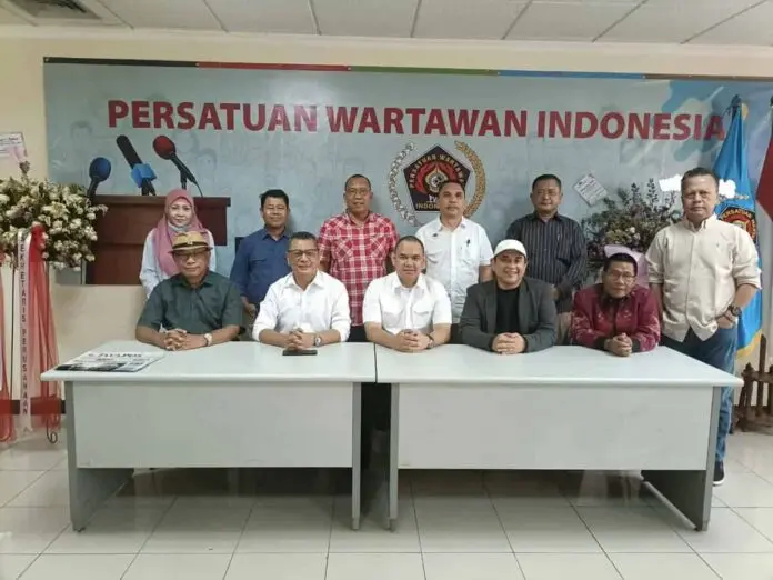 PWI Pusat Gelar Kick-Off HPN 2025 Riau di Anjungan TMII PWI Pusat Gelar Kick-Off HPN 2025 Riau di Anjungan TMII