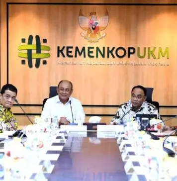 Libatkan Koperasi dan BUMDes, Kemenkop, Kemendes, BGN Bergotong-royong di Makan Bergizi Gratis Libatkan Koperasi dan BUMDes, Kemenkop, Kemendes, BGN Bergotong-royong di Makan Bergizi Gratis
