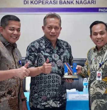 Wamenkop: Koperasi Konsumen Bank Nagari Jadi Role Model Holdingisasi Koperasi Wamenkop: Koperasi Konsumen Bank Nagari Jadi Role Model Holdingisasi Koperasi