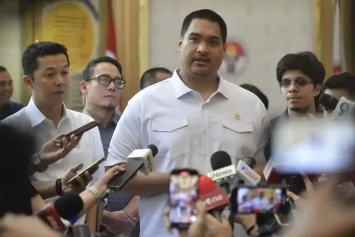 Menpora Dito Ajak Generasi Muda Perangi Judi Online dengan Berolahraga dan Kegiatan Positif Menpora Dito Ajak Generasi Muda Perangi Judi Online dengan Berolahraga dan Kegiatan Positif