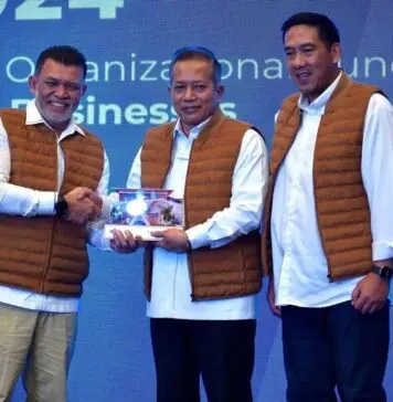 Wamenkop Ajak Kisel Lakukan Transformasi Koperasi di Indonesia Berbasis Teknologi Wamenkop Ajak Kisel Lakukan Transformasi Koperasi di Indonesia Berbasis Teknologi