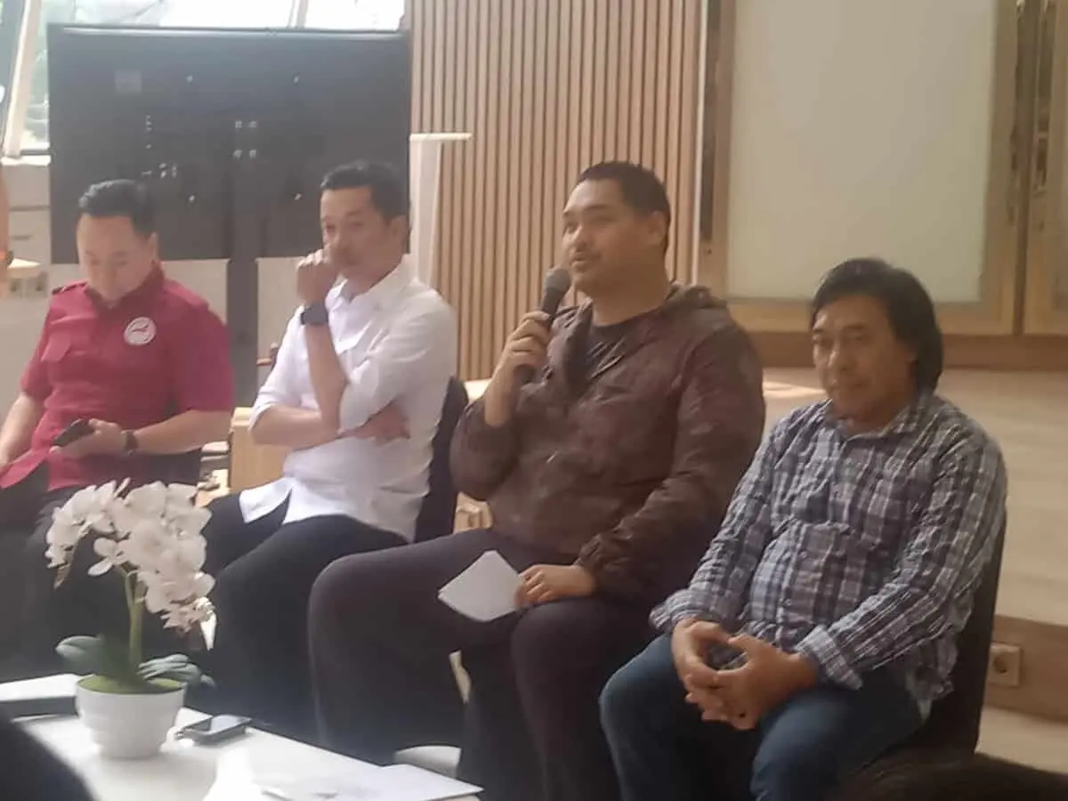 Menpora Lepas Atlet e-Sport Indonesia ke IESF World Championship 2024 di Riyadh Menpora Lepas Atlet e-Sport Indonesia ke IESF World Championship 2024 di Riyadh