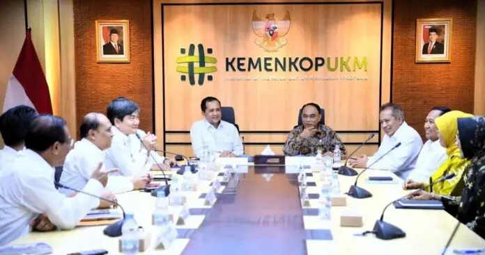 Kemenkop Bersama KemenTrans Siap Bersinergi Bangun Kemandirian Ekonomi di Kawasan Transmigrasi