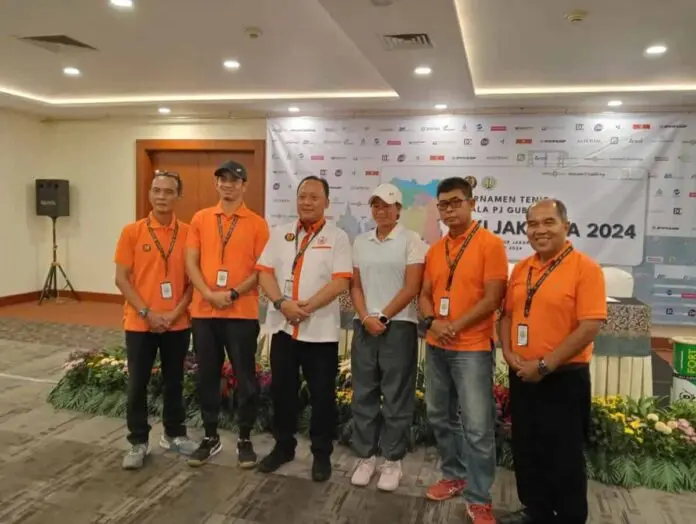 Ratusan Petenis Ikuti Turnamen Tenis Piala Pj Gubernur DKI Ratusan Petenis Ikuti Turnamen Tenis Piala Pj Gubernur DKI