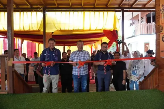 Tingkatkan Kesejahteran Rakyat, PetroChina Serahkan 18 Program Pemberdayaan Masyarakat ke Pemkab Tanjab Timur Tingkatkan Kesejahteran Rakyat, PetroChina Serahkan 18 Program Pemberdayaan Masyarakat ke Pemkab Tanjab Timur