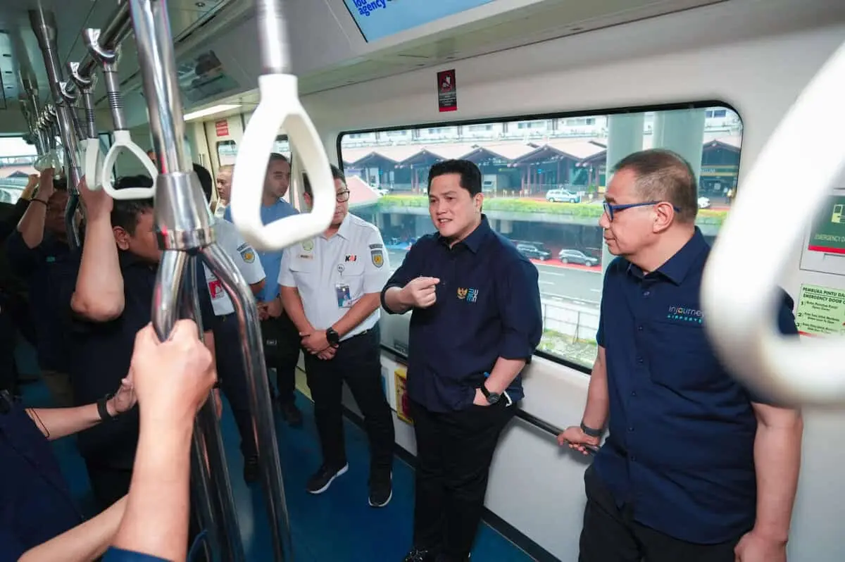 Erick Thohir Minta Waktu Tempuh Kereta Bandara Dipersingkat Erick Thohir Minta Waktu Tempuh Kereta Bandara Dipersingkat