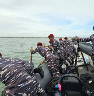 Ketua Umum LSM Pikad: Dukung TNI-AL Cabut Pagar Laut, Langgar Aturan Harus Ditindak Tegas Ketua Umum LSM Pikad: Dukung TNI-AL Cabut Pagar Laut, Langgar Aturan Harus Ditindak Tegas