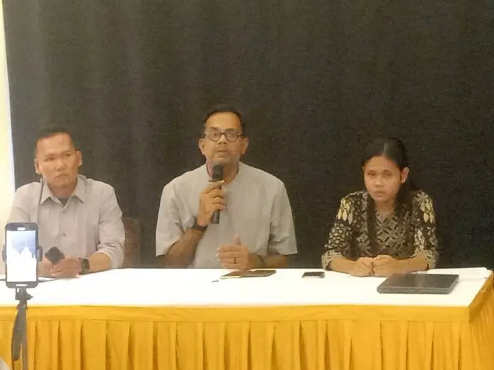 Haris Azhar Kritisi Penanganan Konflik Agraria di Musi Banyuasin Haris Azhar Kritisi Penanganan Konflik Agraria di Musi Banyuasin