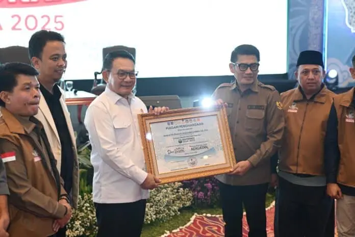 Dudung Abdurrachman Resmi Buka Rakornas Desa 2025 Dudung Abdurrachman Resmi Buka Rakornas Desa 2025