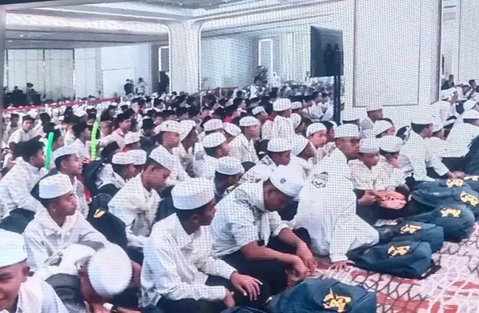 Tanur Muthmainnah Tour Gelar Buka Puasa Bersama 1000 Yatim di Bulan Suci Ramadhan Tanur Muthmainnah Tour Gelar Buka Puasa Bersama 1000 Yatim di Bulan Suci Ramadhan