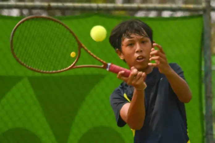 Duel Petenis Bali di Final KU 14 Putra Detec Kentoeng Open 2025 Duel Petenis Bali di Final KU 14 Putra Detec Kentoeng Open 2025