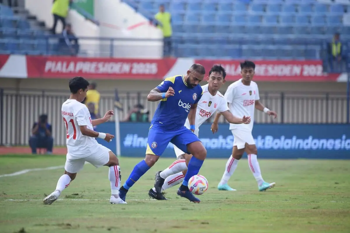 Piala Presiden 2025 :  Liga Indonesia All Star vs Arema  Berakhir Imbang