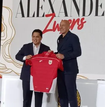 PSSI Resmi Tunjuk Alexander Zwiers Jadi Dirtek yang Baru