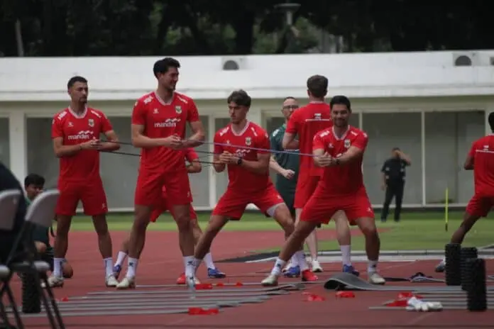Siap Hadapi Laga FIFA Series 2026, John Herdman Pimpin Latihan Timnas