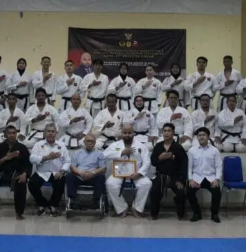 Inkado Teguhkan Nilai Kehormatan, Penyematan Sabuk Hitam ‘Sensei Jay Aryaputra Singgih’ dan Senpai Ryan Aryzky Figur Warnai Latihan Bersama di GOR Benhil