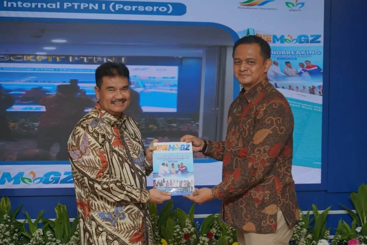 PTPN I (Persero) Luncurkan Majalah OneMagz PTPN I (Persero) Luncurkan Majalah OneMagz