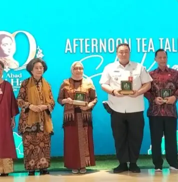 Afternoon Tea Talkshow "Sebuah Legacy" Kenang 100 Tahun Rahmi Hatta, Wariskan Nilai Keteladanan bagi Generasi Muda