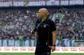 Tavares Jadikan Piala Presiden 2026 Sebagai Ajang Membangun Tim Persebaya