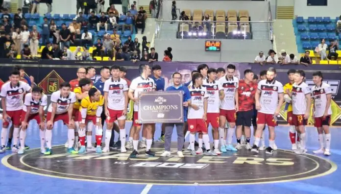 CosmoJNE juara