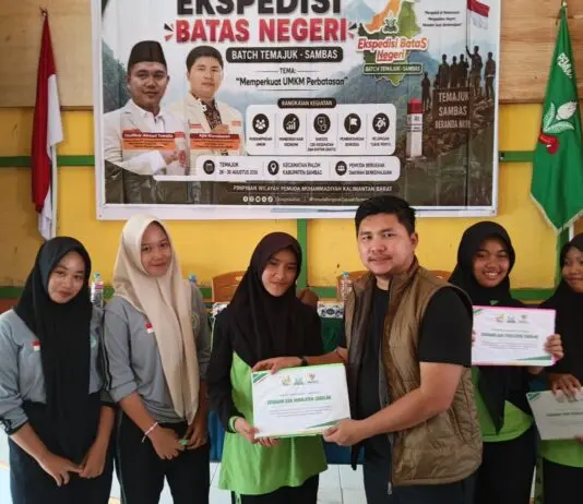 Ekspedisi Batas Negeri Hadir di Temajuk, “Ekor Kalimantan” yang Menjadi “Muka Indonesia”